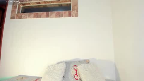 annafoox_ online show from November 2025 01:40:01 AM