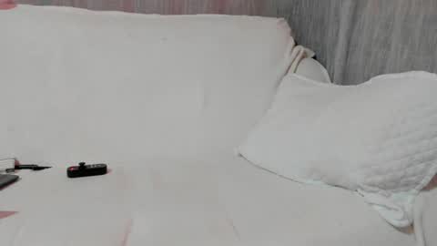 Snapshot of annahotcrazy chatting on June 2026 03:56:01 PM annahotcrazy online show from June 2026 03:56:01 PM