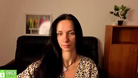 Snapshot of annakillian_kiss chatting on July 2026 05:21:01 AM Anna online show from July 2026 05:21:01 AM