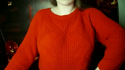 Bella online show from October 2025 05:12:02 PM