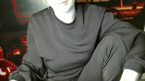 Bella online show from November 2025 07:21:01 AM