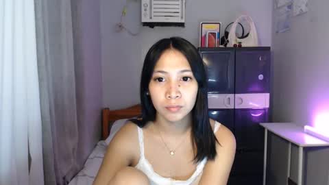 Snapshot of anne_chanelx chatting on May 2026 06:52:01 AM anne_chanelx online show from May 2026 06:52:01 AM