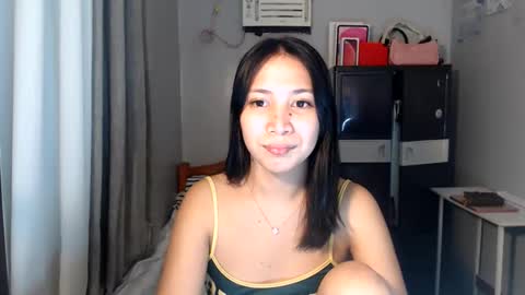 Snapshot of anne_chanelx chatting on May 2026 09:52:01 PM anne_chanelx online show from May 2026 09:52:01 PM