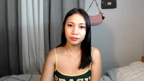 Snapshot of anne_chanelx chatting on June 2026 07:37:01 PM anne_chanelx online show from June 2026 07:37:01 PM