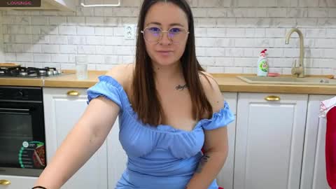 anne_pinkk online show from June 2026 05:41:01 AM