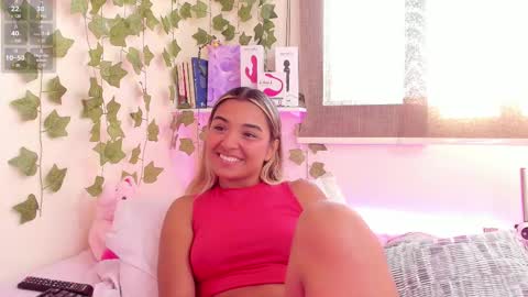 Anne online show from January 2025 08:21:01 PM