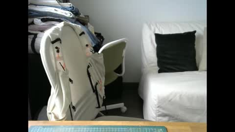 annecylake online show from November 2025 12:51:02 PM