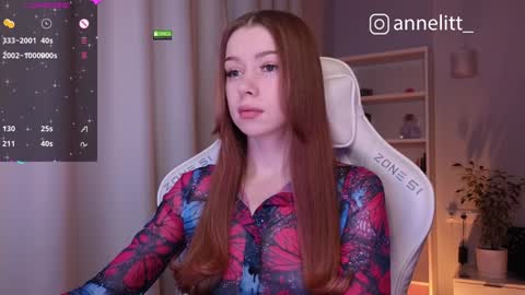 annelitt online show from December 2024 08:55:02 PM