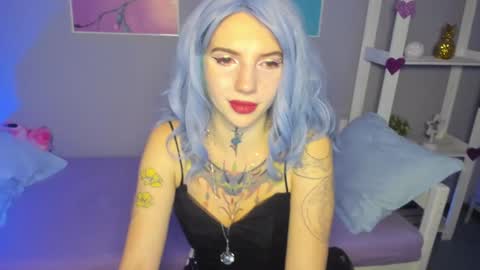 Snapshot of annetenet chatting on January 2025 07:14:02 AM Annet online show from January 2025 07:14:02 AM