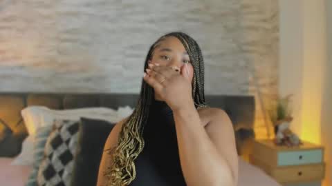 Snapshot of anneth__m chatting on May 2026 07:45:01 PM Anneth online show from May 2026 07:45:01 PM