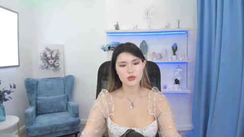 annetli online show from October 2025 03:42:02 AM