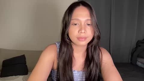 Annette 03 online show from December 2025 02:26:01 PM