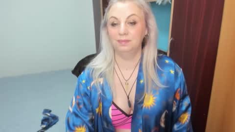 Anngel online show from January 2026 10:34:02 PM