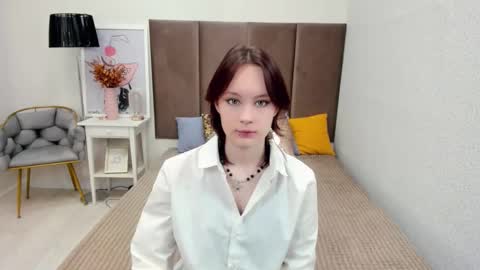 Snapshot of anni_way chatting on November 2025 09:44:02 AM Anni online show from November 2025 09:44:02 AM