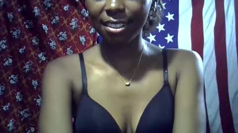 Snapshot of annie20002 chatting on February 2026 08:29:02 PM Annie online show from February 2026 08:29:02 PM