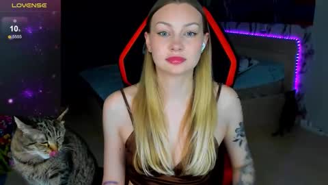 Annie online show from March 2026 02:05:02 AM