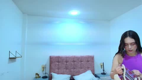 Annie Bonnie   online show from February 2026 11:32:01 AM