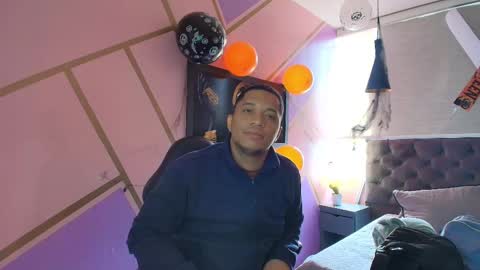 Snapshot of annie_lii chatting on October 2025 12:34:02 PM Annie lii online show from October 2025 12:34:02 PM