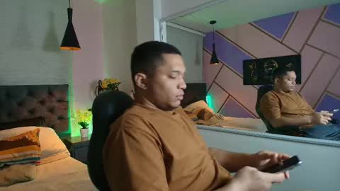 Snapshot of annie_lii chatting on December 2025 01:10:02 AM Annie lii online show from December 2025 01:10:02 AM