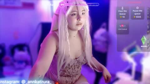 Snapshot of anniedkitty chatting on September 2025 11:28:02 PM Annie Katzura new acount online show from September 2025 11:28:02 PM