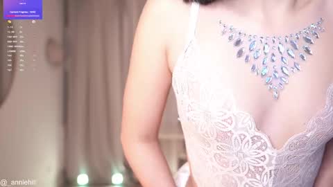 Snapshot of anniehillofficial_ chatting on February 2025 09:02:01 PM anniehillofficial_ online show from February 2025 09:02:01 PM