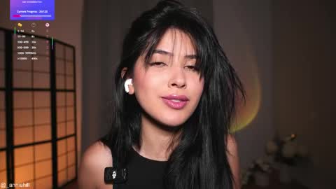 anniehillofficial_ online show from May 2026 07:07:02 PM
