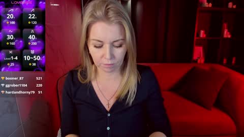 Annie online show from December 2024 11:55:01 AM