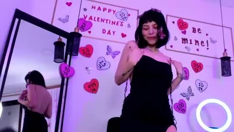 Annie online show from February 2025 11:53:01 AM