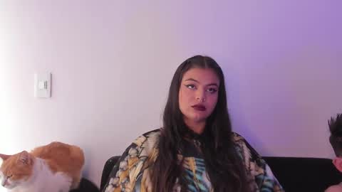 Annie  Alex online show from February 2025 02:38:02 PM