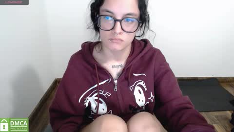 Gaby 3 online show from November 2025 01:28:01 AM