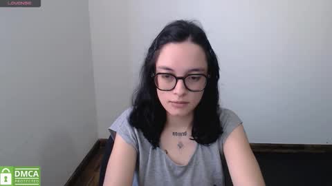 Gaby 3 online show from November 2025 07:30:01 PM