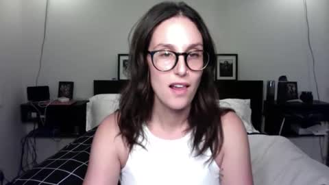 Ann online show from January 2026 03:43:02 AM