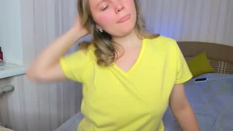 Snapshot of anny_love_you chatting on October 2025 10:00:02 PM anny_love_you online show from October 2025 10:00:02 PM