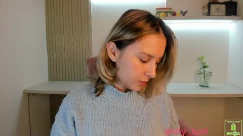 Issabela online show from April 2026 01:01:02 PM