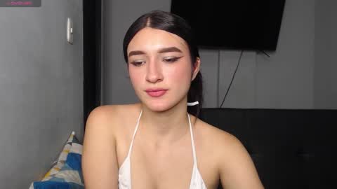 Anny online show from September 2025 03:59:01 PM