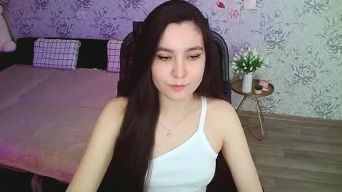 Snapshot of anny_shine chatting on December 2024 03:26:01 PM Annie online show from December 2024 03:26:01 PM