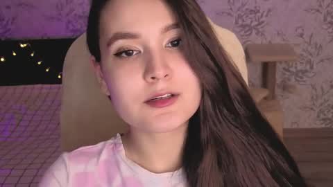 Annie online show from June 2026 10:21:02 PM