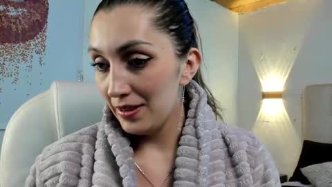 Snapshot of anny_sweet72 chatting on February 2025 04:28:01 PM Anny online show from February 2025 04:28:01 PM