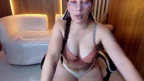 Online 2200 to 600 online show from November 2025 03:07:01 AM