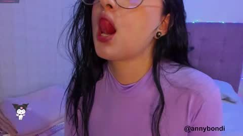 Snapshot of annybondie chatting on February 2025 11:46:02 PM annybondie online show from February 2025 11:46:02 PM