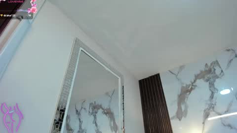 Anny online show from May 2026 09:11:02 PM