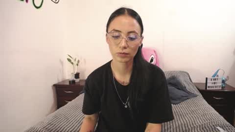 Anny online show from March 2025 12:04:02 AM