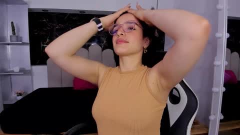 Anny online show from January 2026 02:12:02 PM