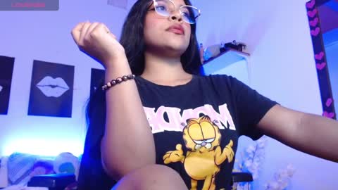 Anny online show from September 2025 08:30:01 PM