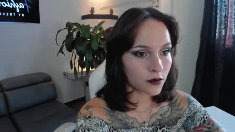 AnnyT online show from September 2025 09:20:02 PM