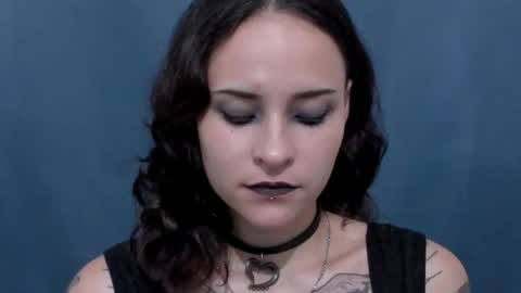 AnnyT online show from April 2026 06:52:01 AM