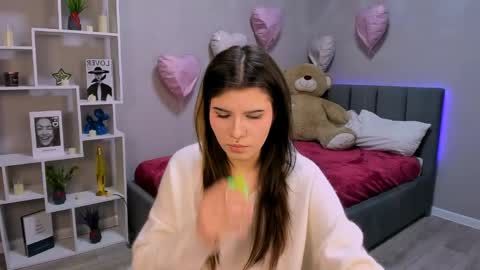 Anora online show from March 2026 06:35:01 PM