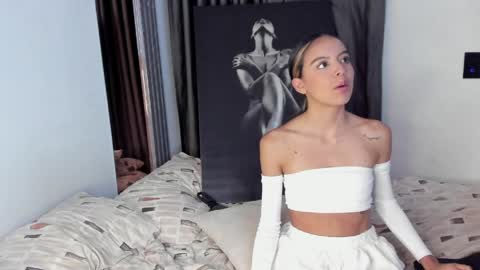 Snapshot of anotella_aa chatting on May 2026 11:45:02 PM anotella_aa online show from May 2026 11:45:02 PM