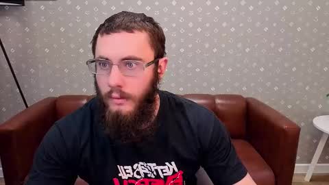 Ant online show from November 2025 04:34:02 AM