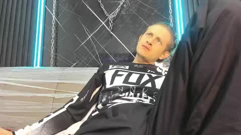 Snapshot of anthonystone_ chatting on June 2026 01:28:02 AM Anthonny online show from June 2026 01:28:02 AM